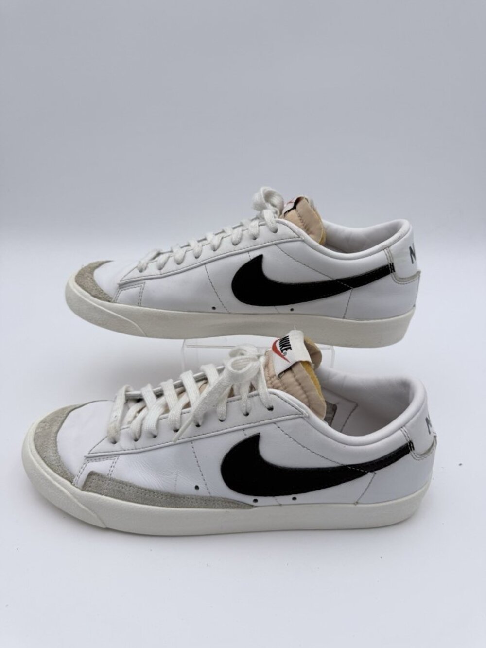 Nike Blazer Low 77 Vintage Men Size 9 US DA6364 101 White Black Leather Sneaker